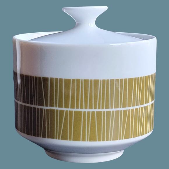 Vintage 1960s Mikasa Olive Green "Accent Contour 5584" Sugar Bowl - Picture 1 of 5